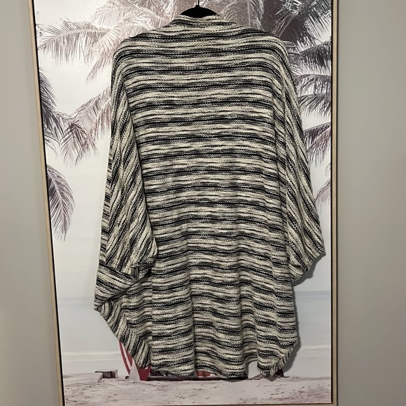Easton Slub Draped Cardigan - Picture 9 of 10